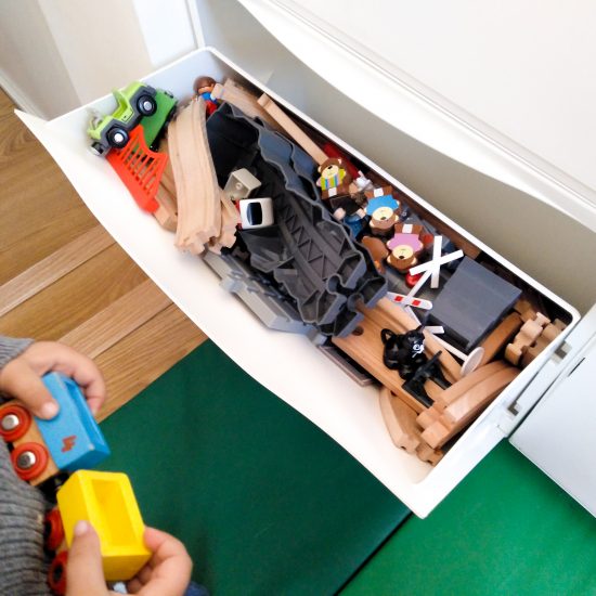 Mueble Montessori para juguetes