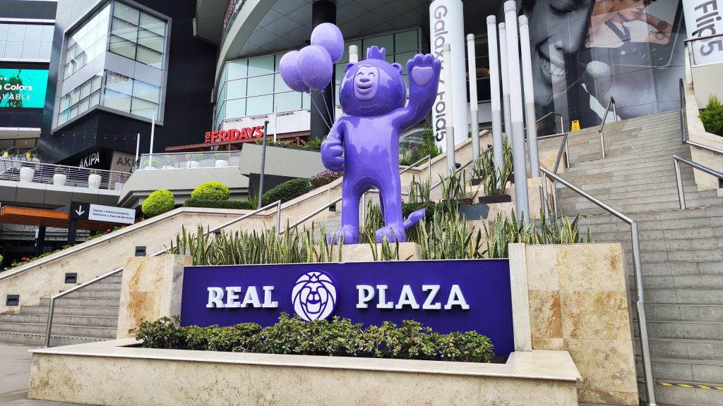 centros comerciales: real plaza